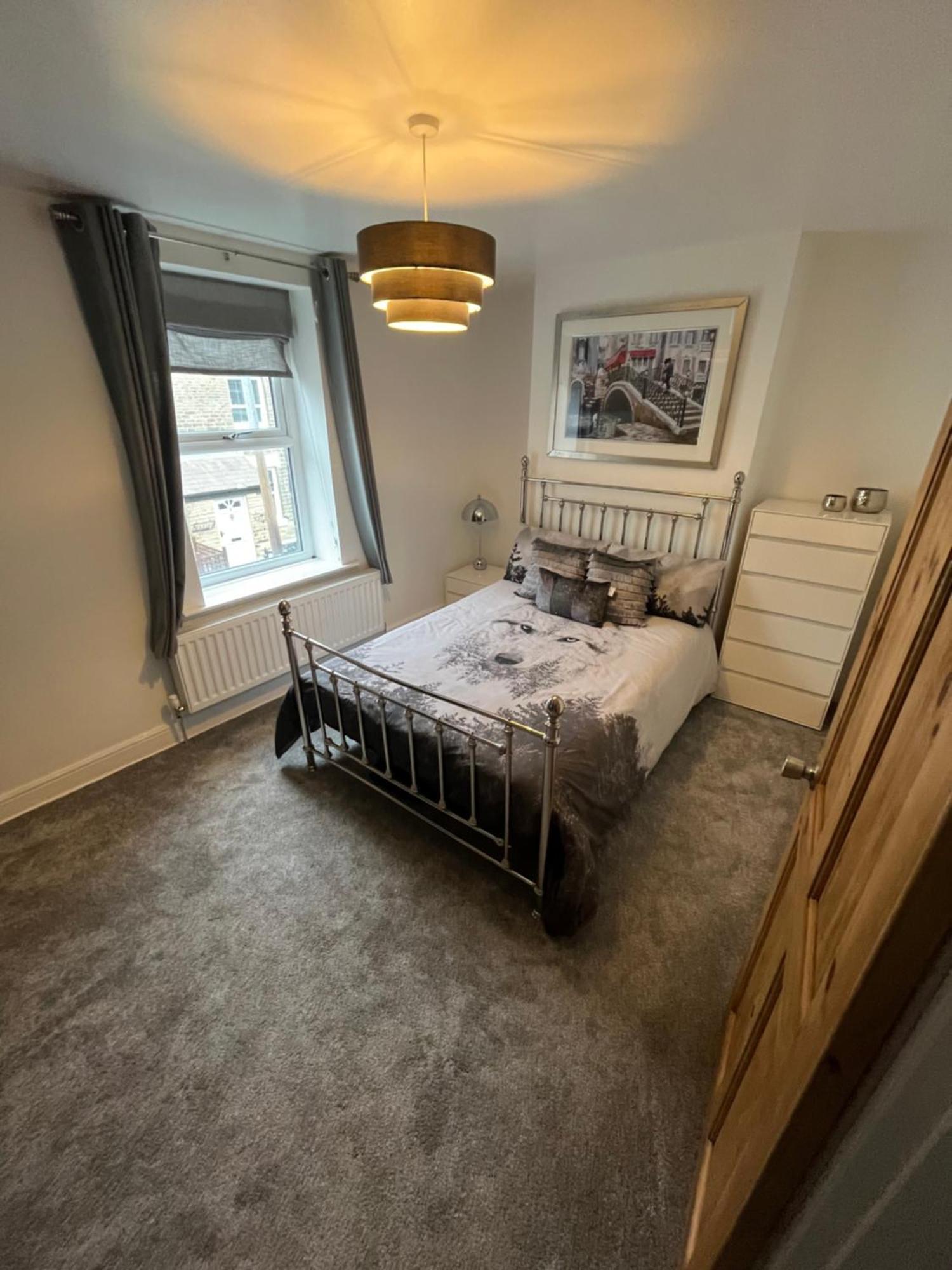 Wolf Hollow, Sleeps 4 Plus 2, Buxton Town Centre Exteriör bild